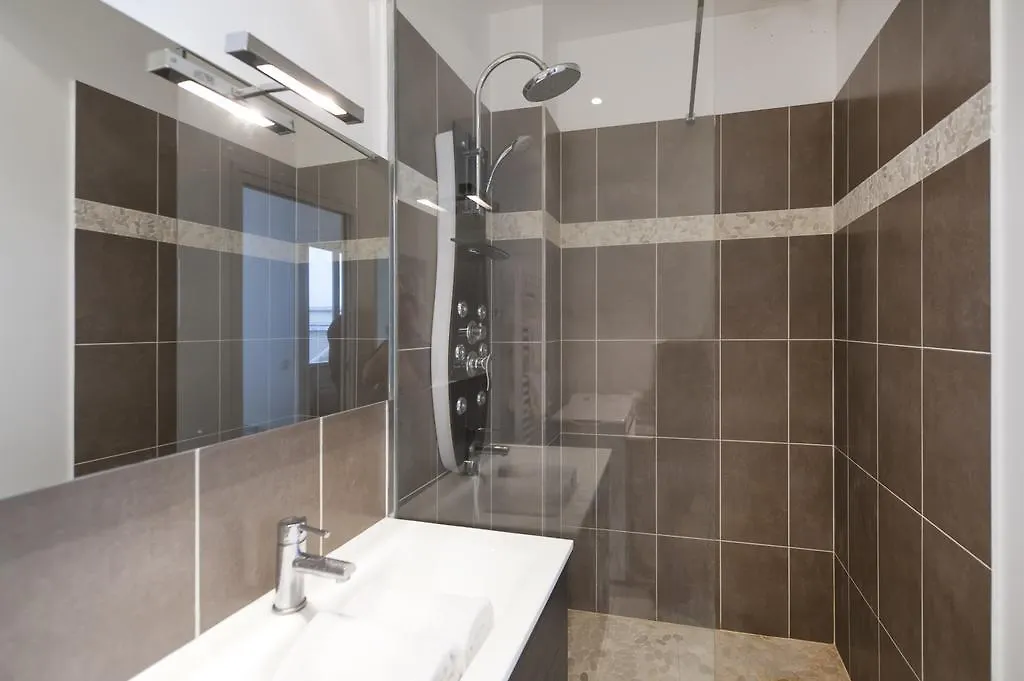 Pick A Flat - Champs Elysees / Niel Apartment Παρίσι Γαλλία