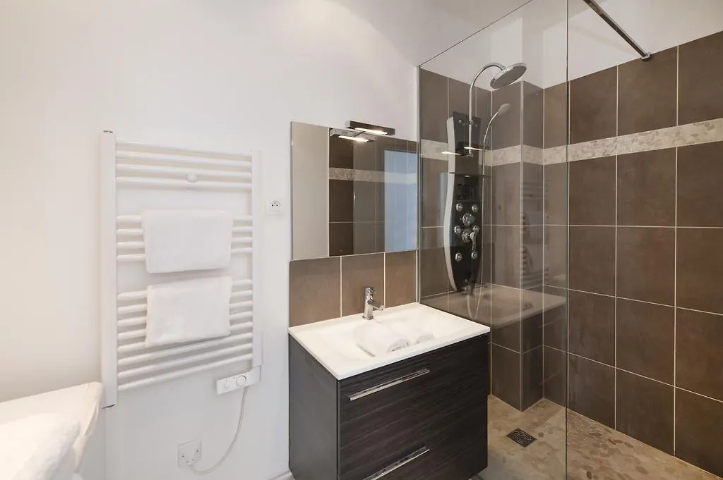 Pick A Flat - Champs Elysees / Niel Apartment Παρίσι
